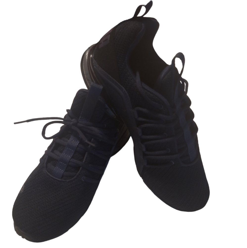 Mens PUMAS all BLACK